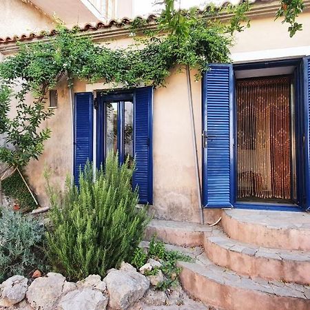 Traditional Hillside Cottage Githio Exterior foto
